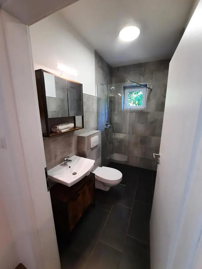 Appartements Lena. Premantura Apartment