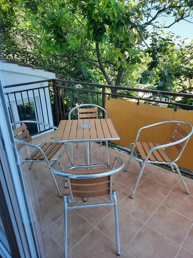 Appartements Lena. Premantura Kroatien